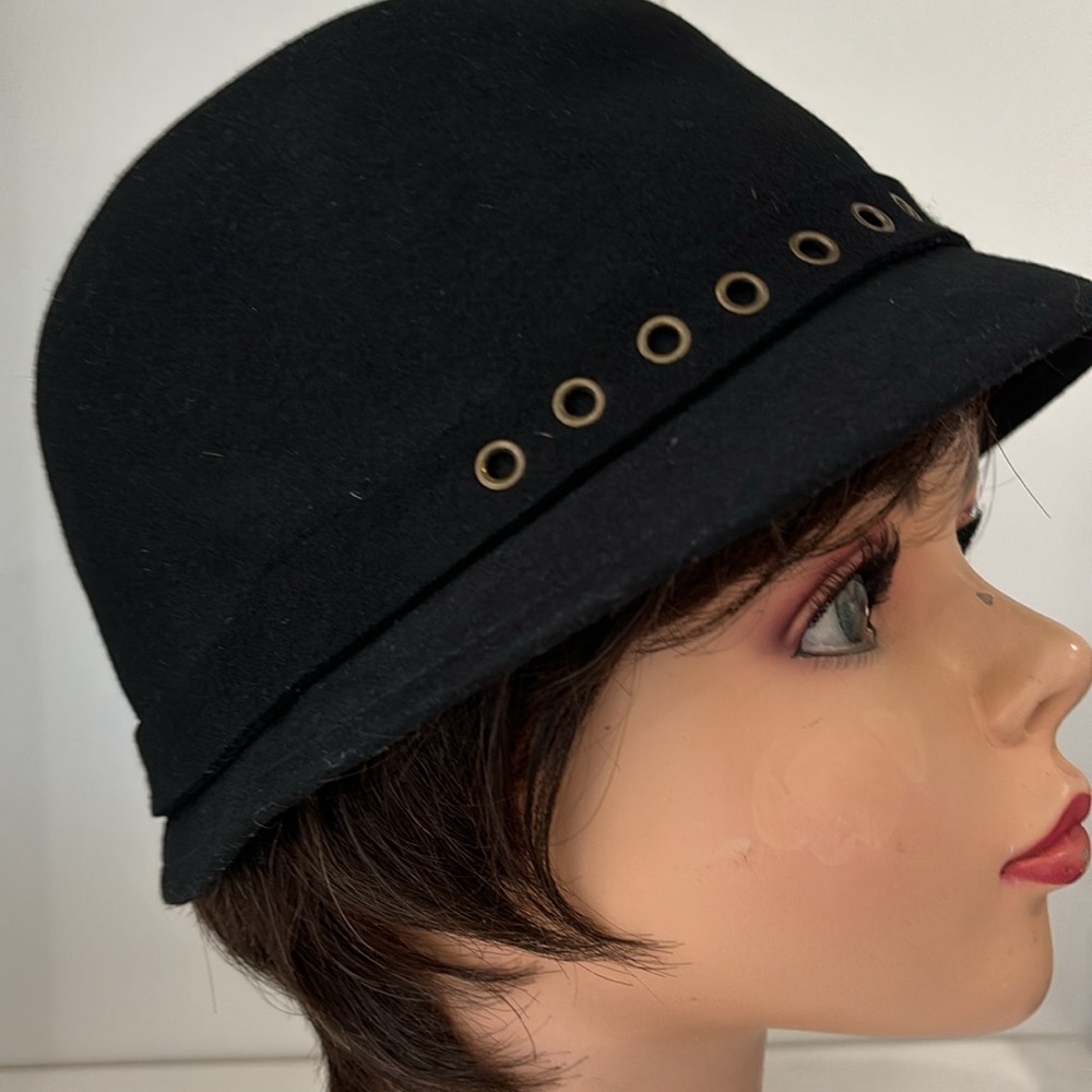 100 % wool/Laine one size Fit all hat